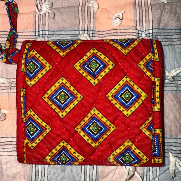 Vera Bradley Vintage Colorful Patterned Women's Wallet - Picture 3 of 9